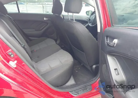 2018 Kia Forte S из США, поврежденный, VIN 3KPFL4A7XJE278272